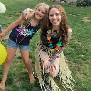 Meet your Posher, Julia